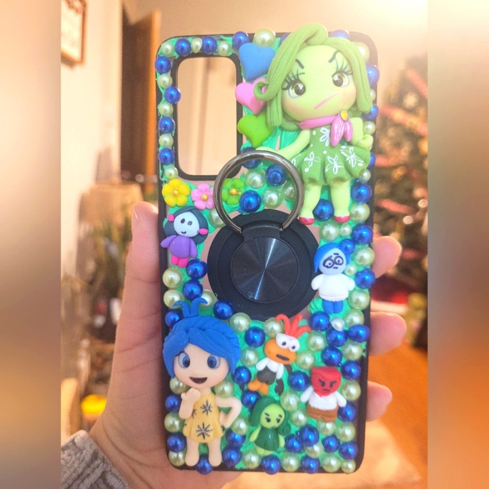Custom phone case. - Picture 3 of 10